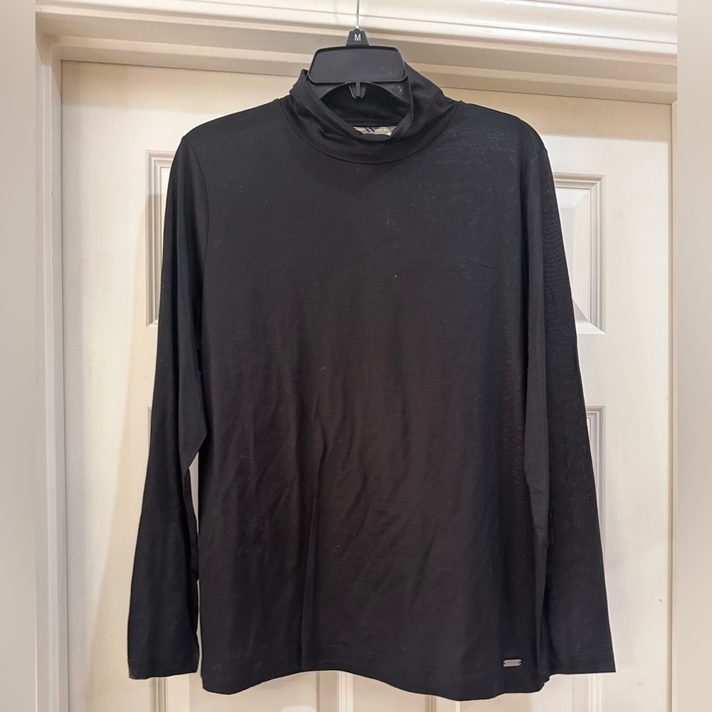 Barbour women’s Modern heritage turtle neck top / size 10